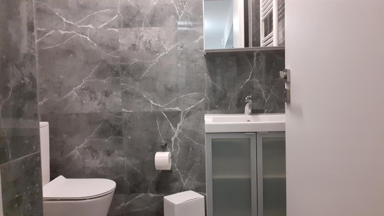 Giannis Apartamento Galatás Exterior foto